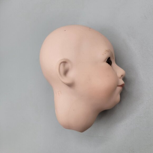 Porcelain Doll Head Brown Glass Eyes Painted Features - Picture 2 of 7